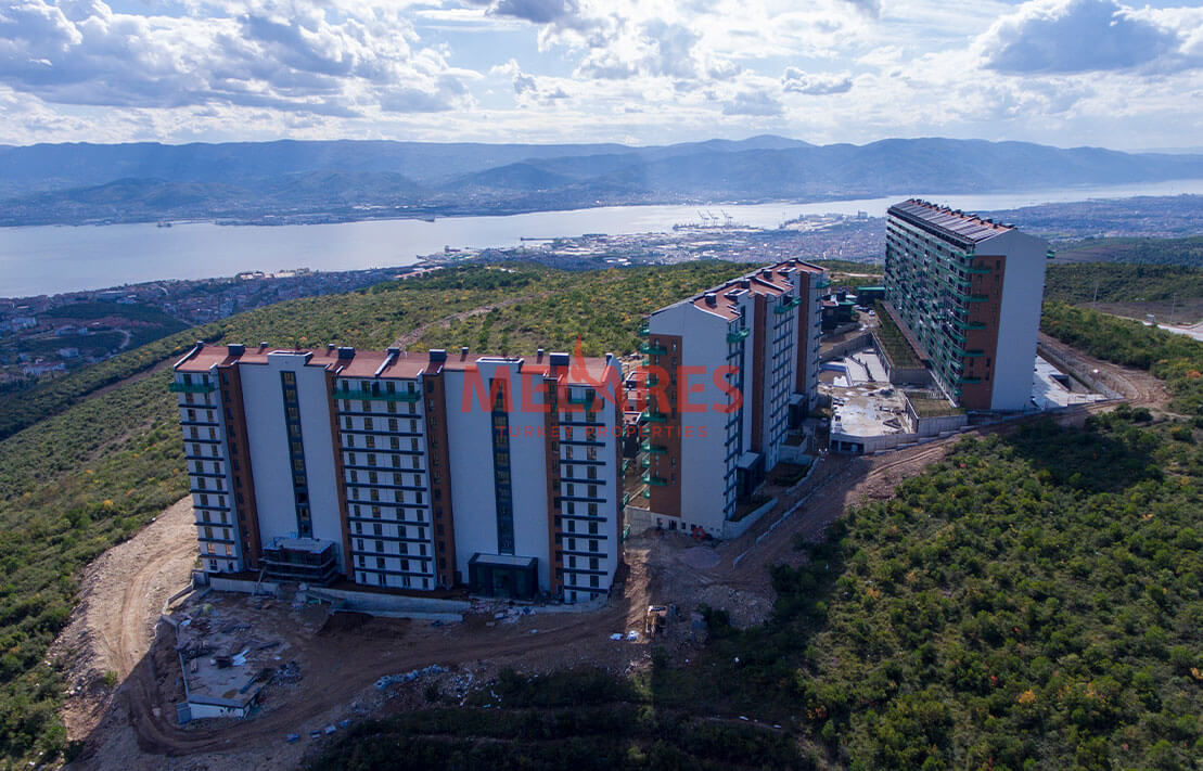 Duplex Real estate for sale in Izmit Offering Stunning Sea View